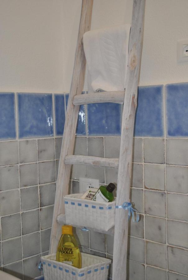 Casa Ono - Appartamento con 2 Camere e 2 bagni in centro abitato Orosei Esterno foto
