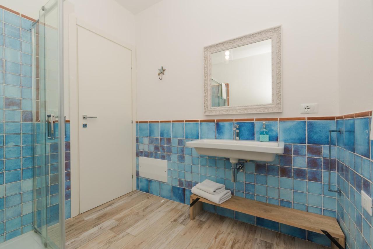 Casa Ono - Appartamento con 2 Camere e 2 bagni in centro abitato Orosei Esterno foto