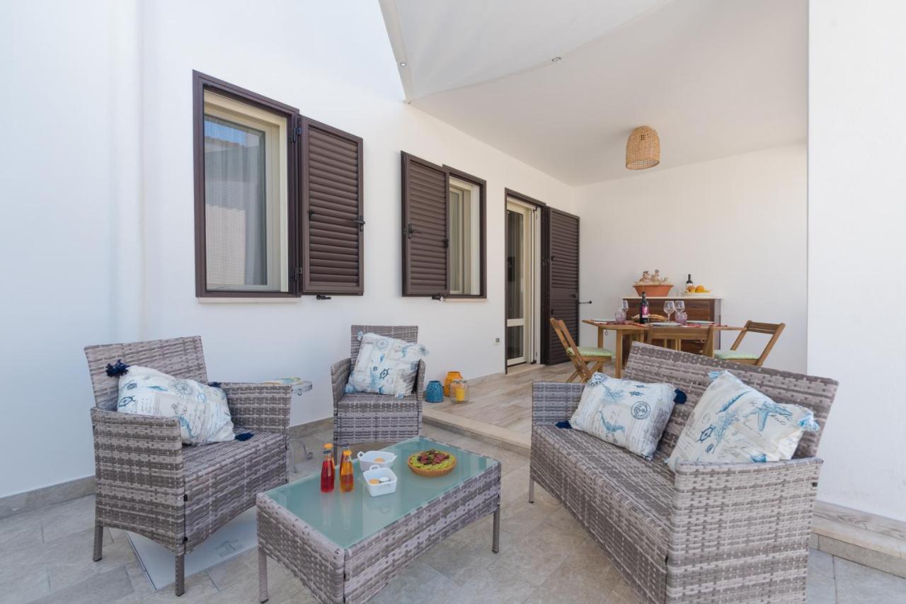 Casa Ono - Appartamento con 2 Camere e 2 bagni in centro abitato Orosei Esterno foto
